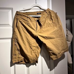 Men’s hiking shorts